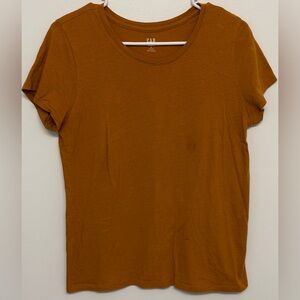 GAP Women's Tan Short Sleeve Tee M